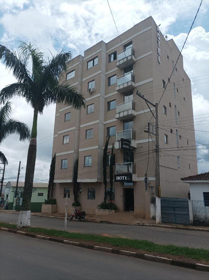 Hotel Joao Luzia Nova Resende Bagian luar foto