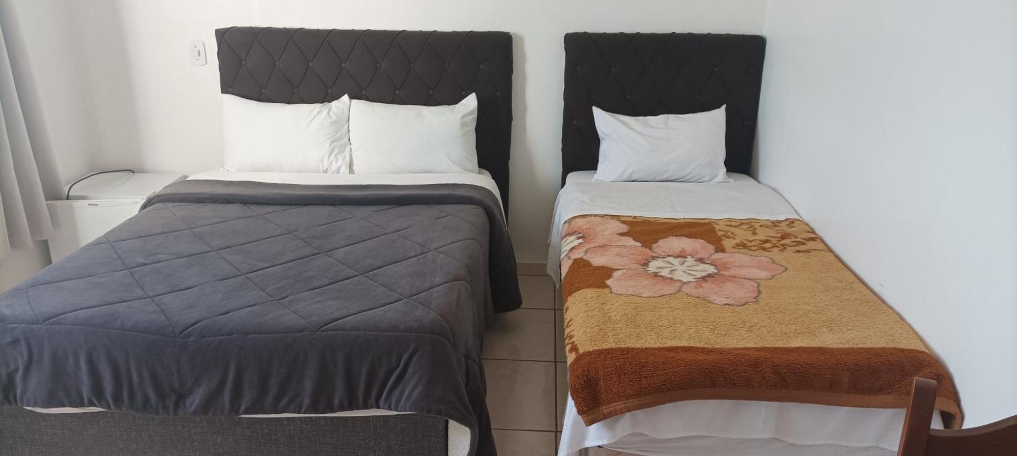 Hotel Joao Luzia Nova Resende Bagian luar foto
